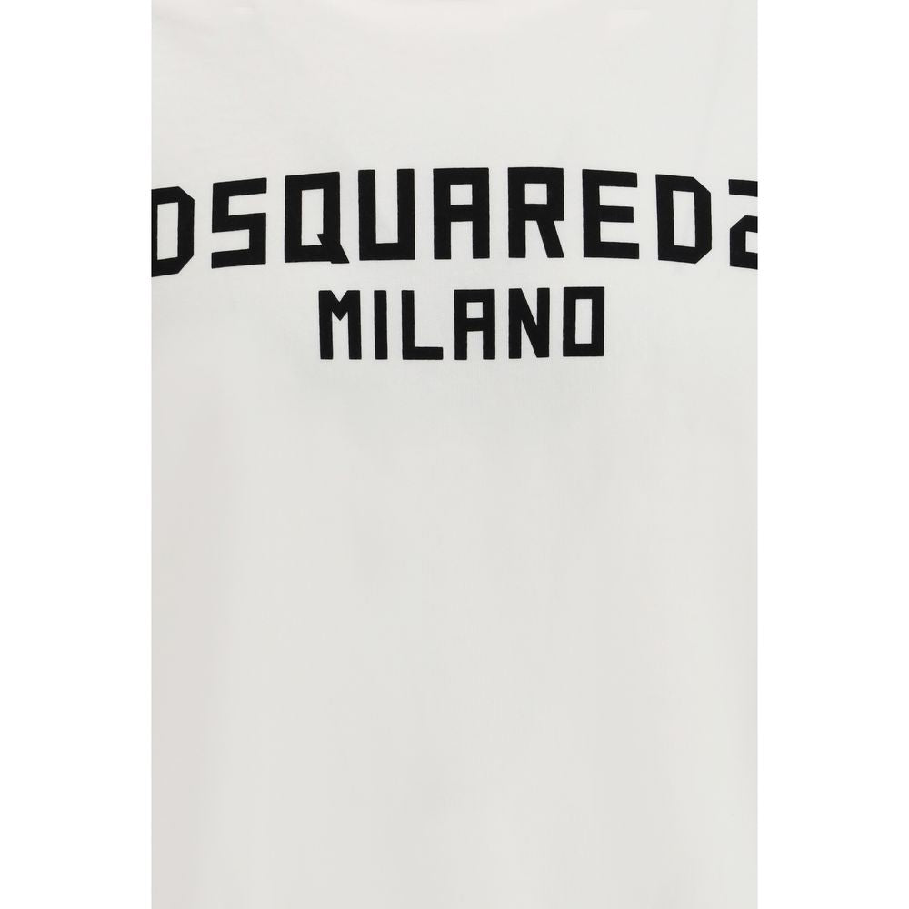 T-shirt blanc en coton de la marque Dsquared², coupe décontractée avec logo discret sur le devant.