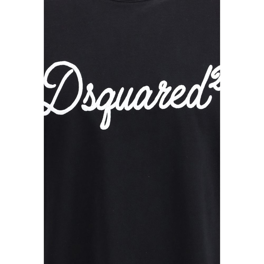 T-shirt en coton noir de la marque Dsquared², coupe classique avec logo discret sur la poitrine.