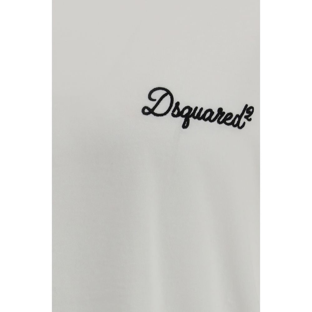 T-shirt blanc en coton de la marque Dsquared², vue de face, avec logo discret sur la poitrine.