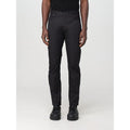 Pantalon décontracté en coton noir de la marque Emporio Armani, style casual avec coupe confortable.