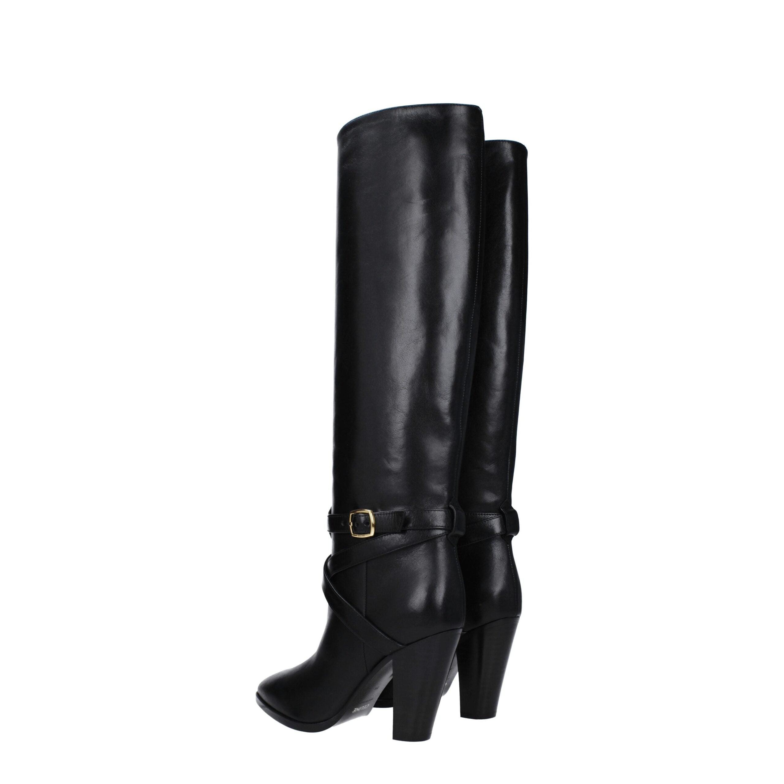 Bottes à talons hauts en cuir noir de Celine, élégantes et sophistiquées, avec finition lisse et design moderne.