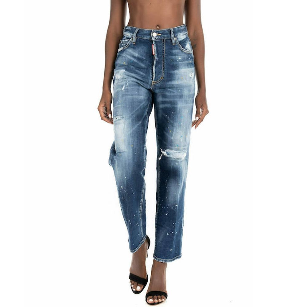 Jeans en coton bleu de coupe décontractée de la marque Dsquared², visibles avec détails et texture du tissu.