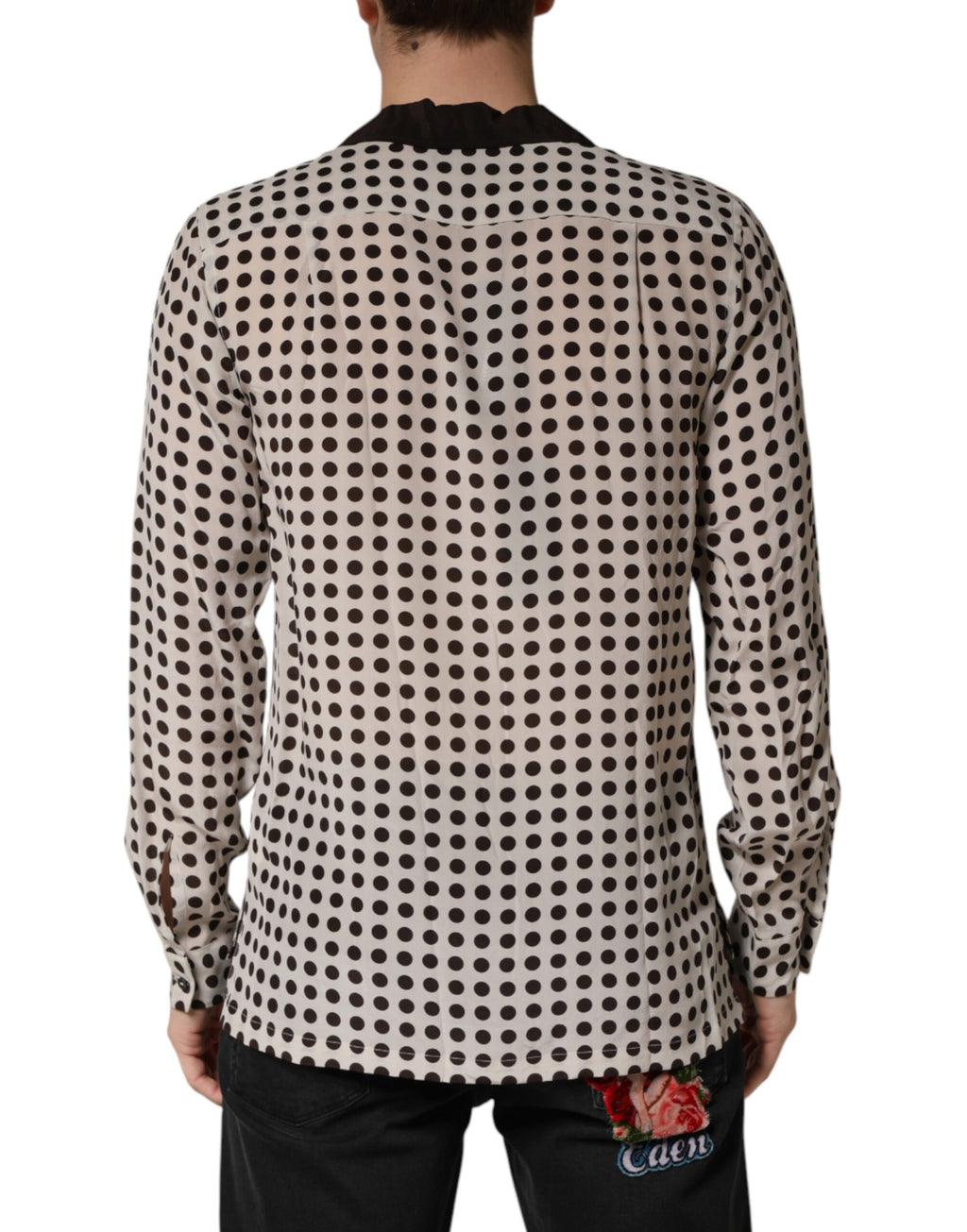 Chemise homme Dolce & Gabbana en soie blanche et noire à pois pour un style casual élégant.