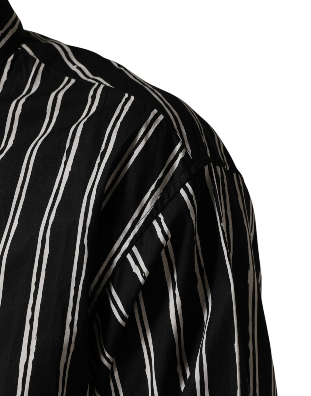 Chemise homme formelle en coton à rayures noires Dolce & Gabbana, style élégant et classique.