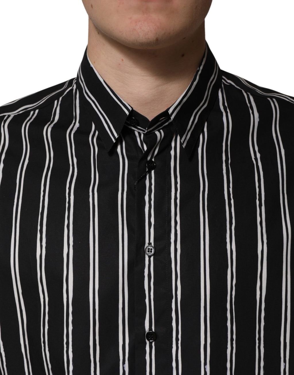 Chemise homme Dolce & Gabbana en coton à rayures noires, costume formel élégant, vue de face.