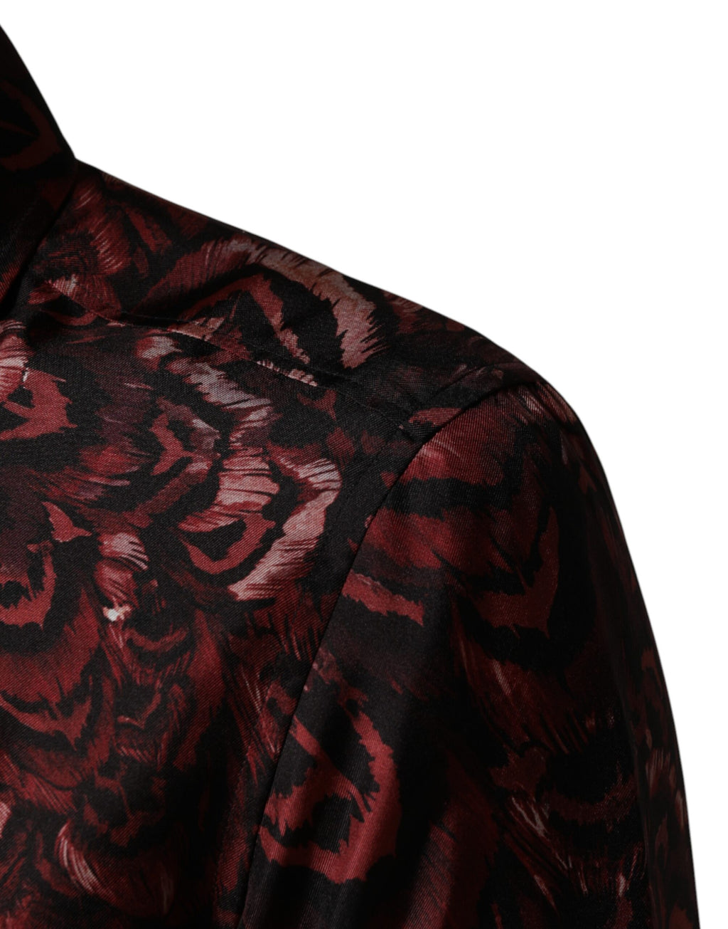 Chemise pour homme Dolce & Gabbana à col avec motif bordeaux, chemise élégante à manches longues et design sophistiqué.