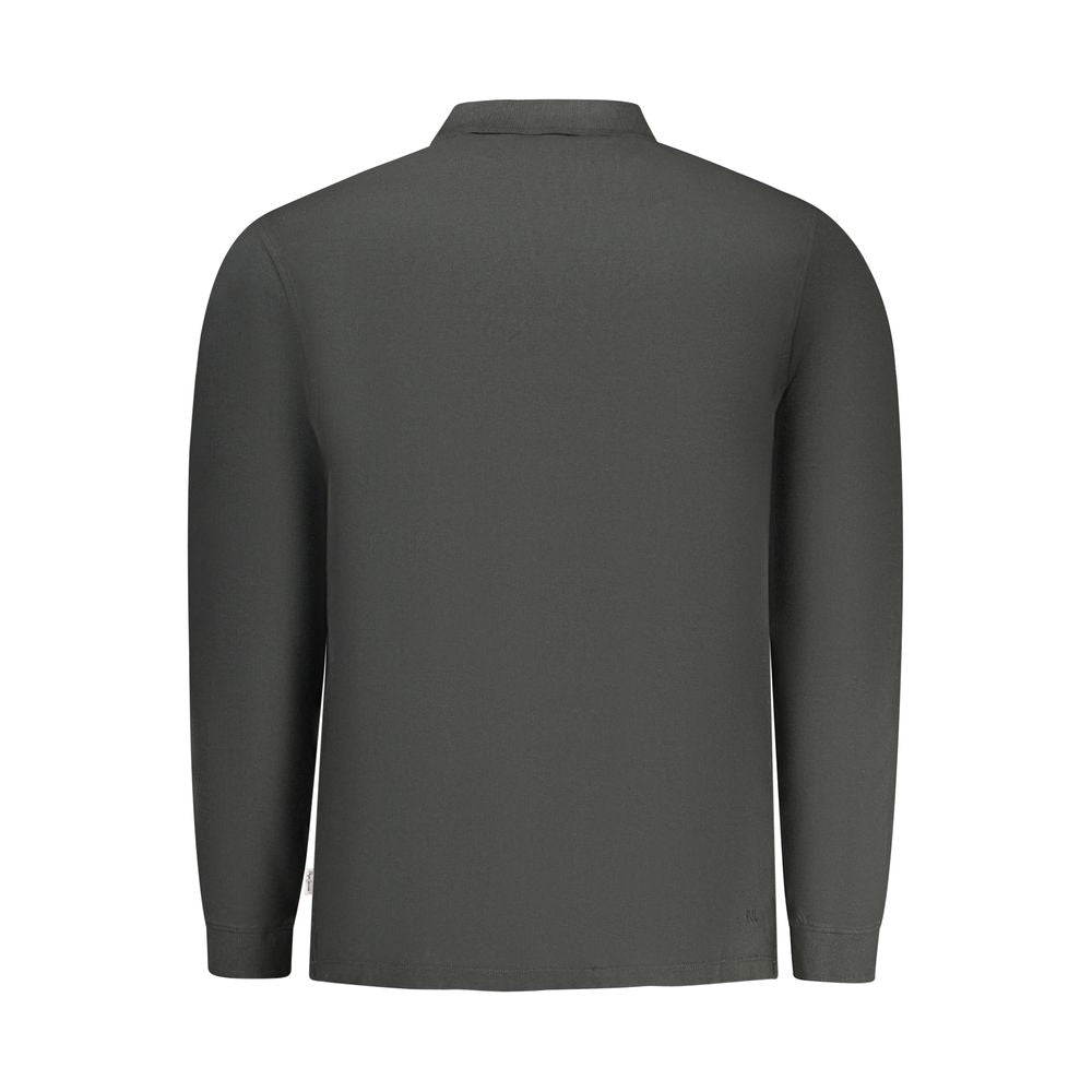 Chemise polo pour homme en coton noir de la marque Pepe Jeans, vue de face avec col et boutons visibles.