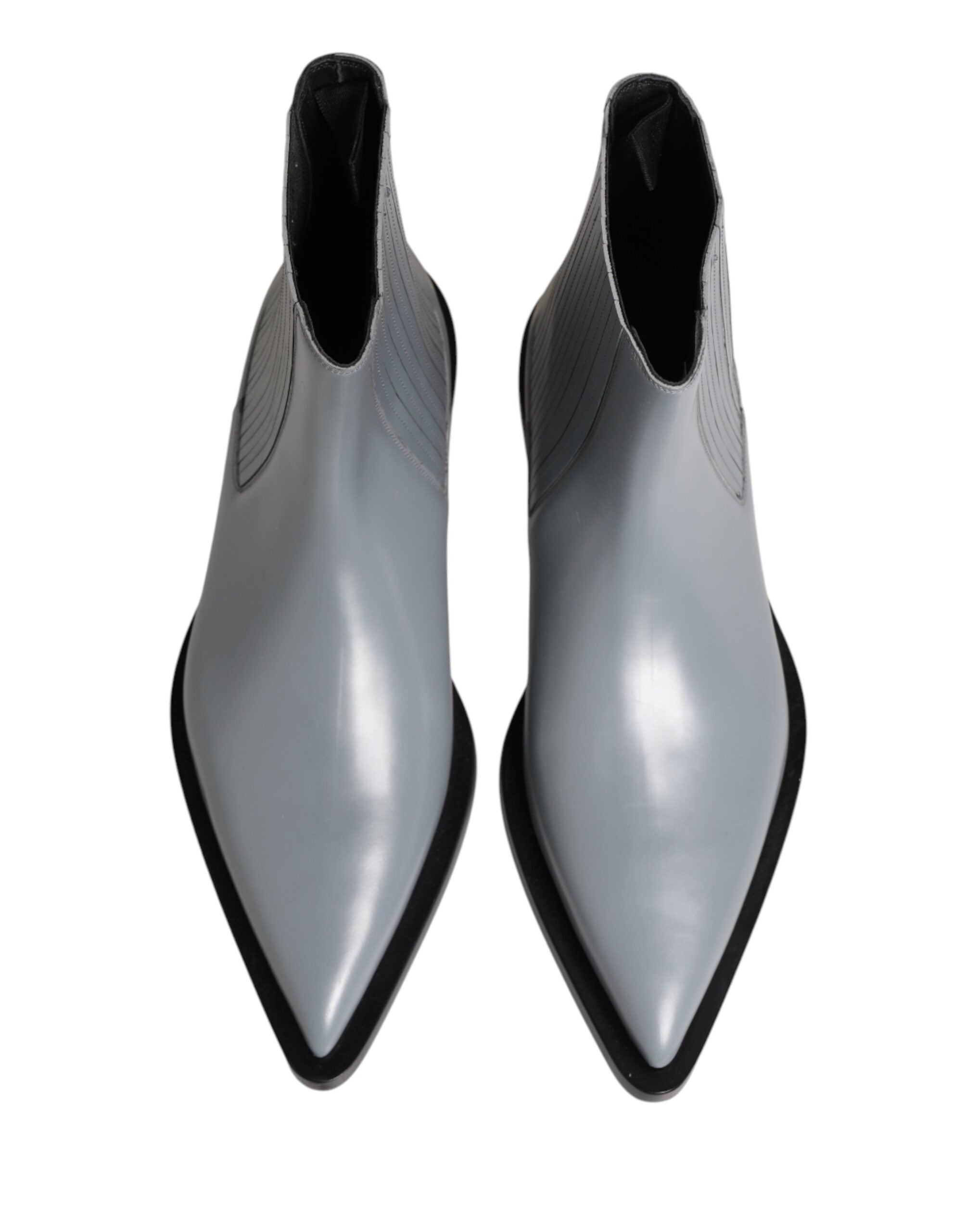 Bottines Chelsea courtes gris clair Dolce & Gabbana pour femmes, en cuir avec semelle élégante et design moderne.