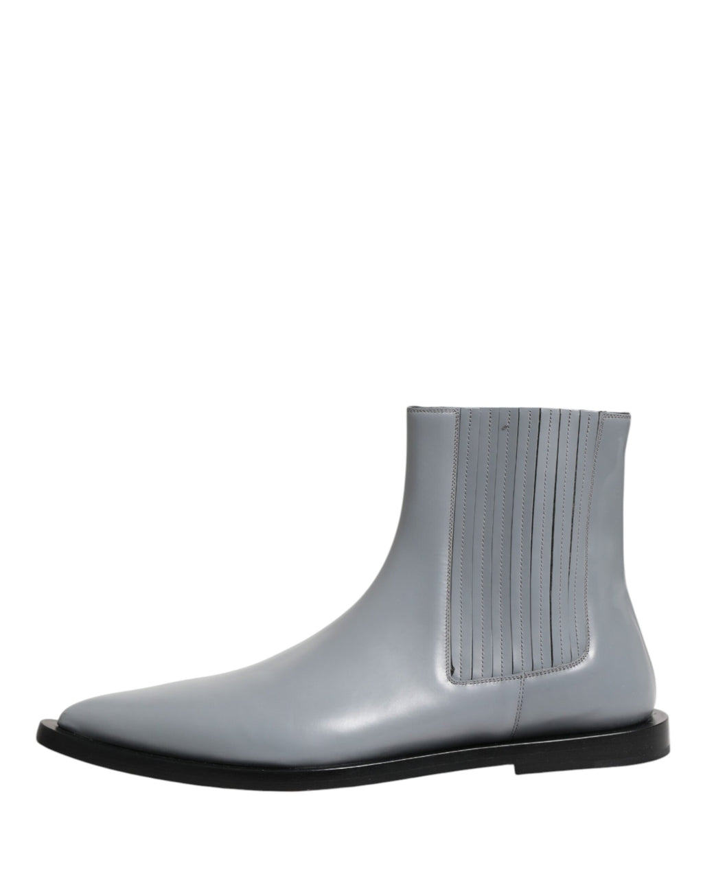 Bottes Chelsea courtes gris clair Dolce & Gabbana en cuir, ankle boots élégants avec semelle robuste et design moderne.