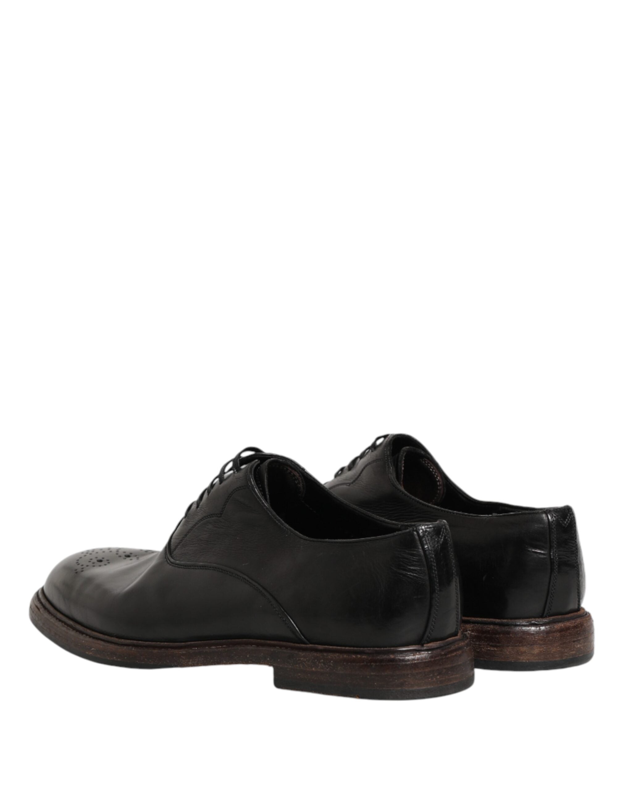 Chaussures Oxford en cuir de veau noir de Dolce & Gabbana, élégantes et sophistiquées pour homme.