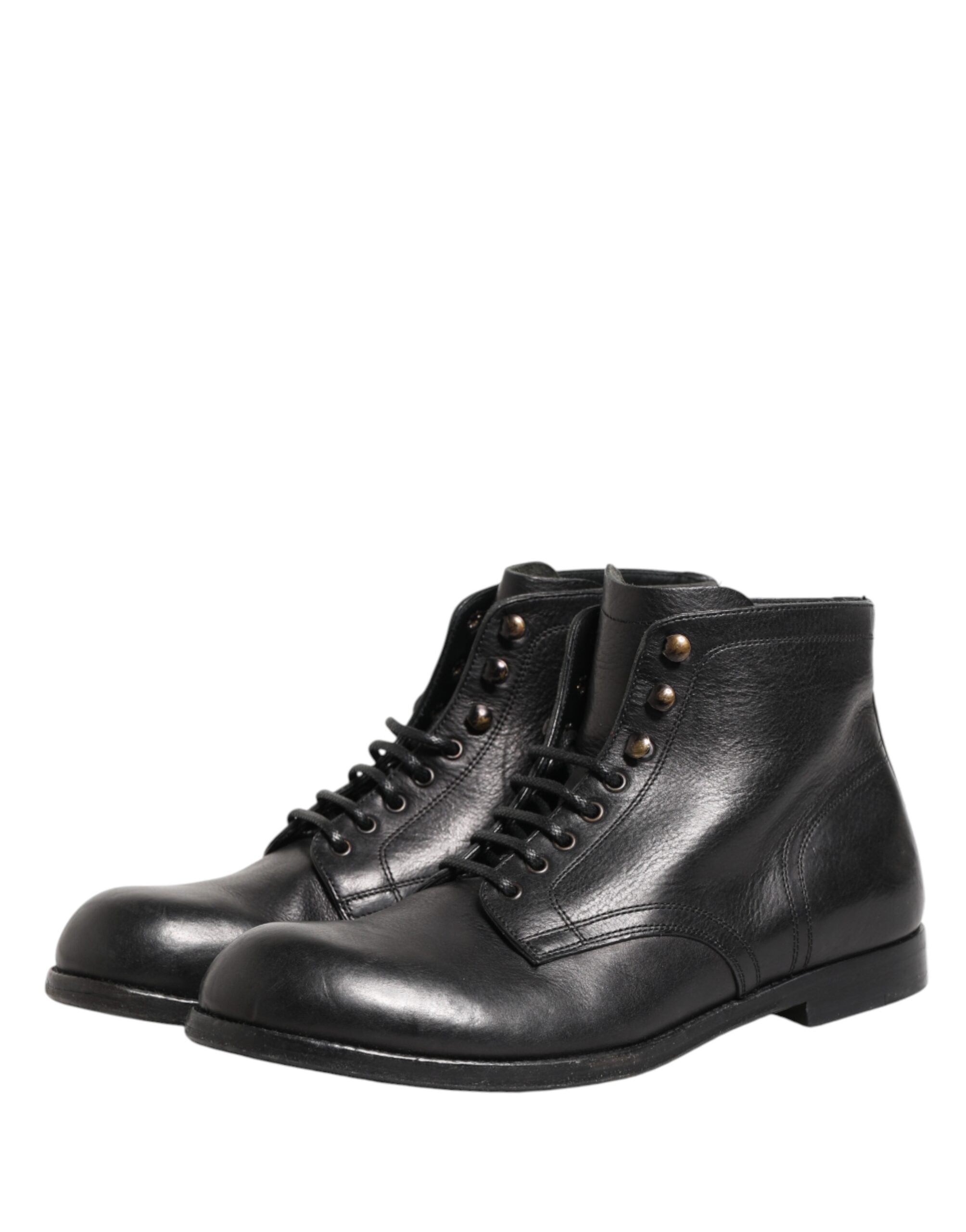 Bottes courtes noires Dolce & Gabbana en cuir avec lacets, style ankle boots pour hommes, vue de face et détail des lacets.