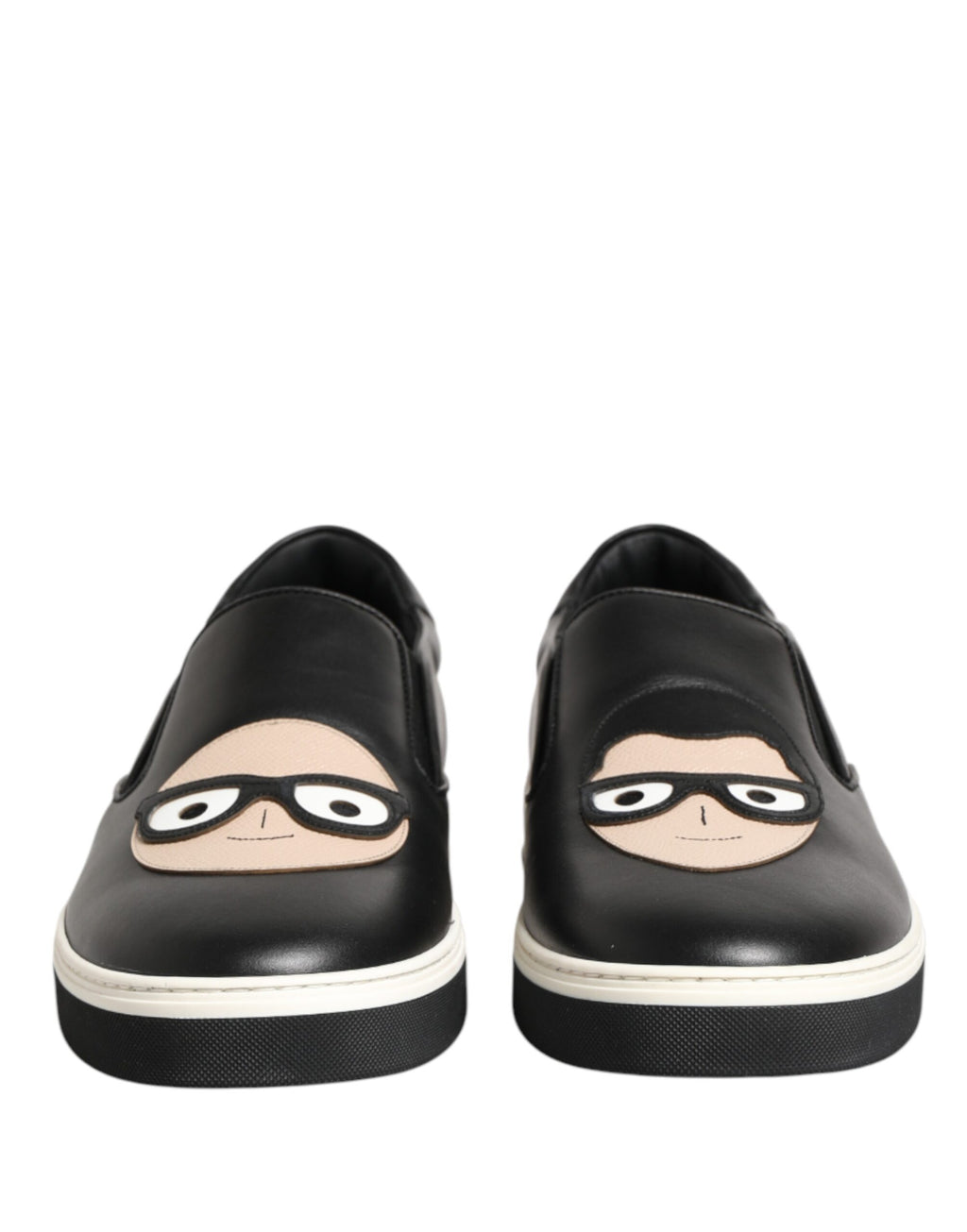 Chaussures sneakers Dolce & Gabbana en cuir noir avec logo signature, design élégant et moderne, vue de face.