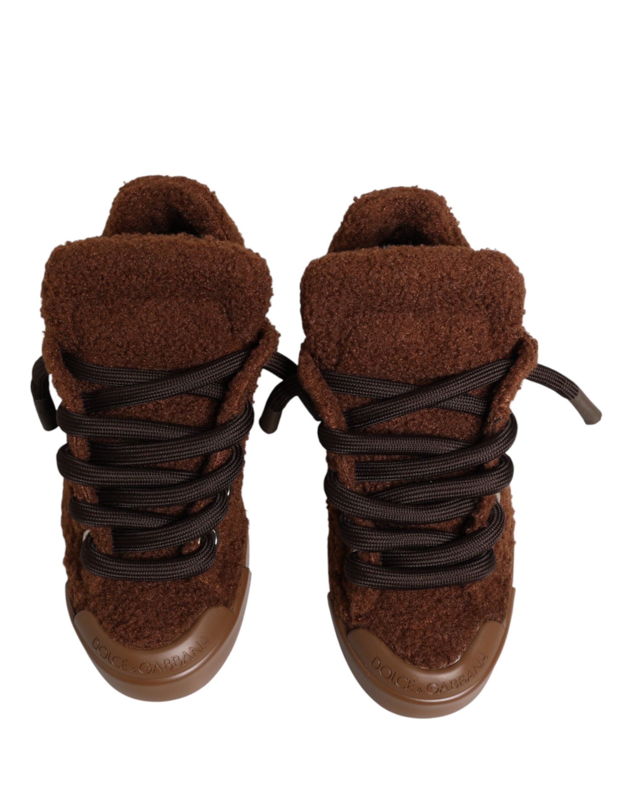 Chaussures sneakers basses Dolce & Gabbana en fausse shearling marron, style décontracté et confortable.