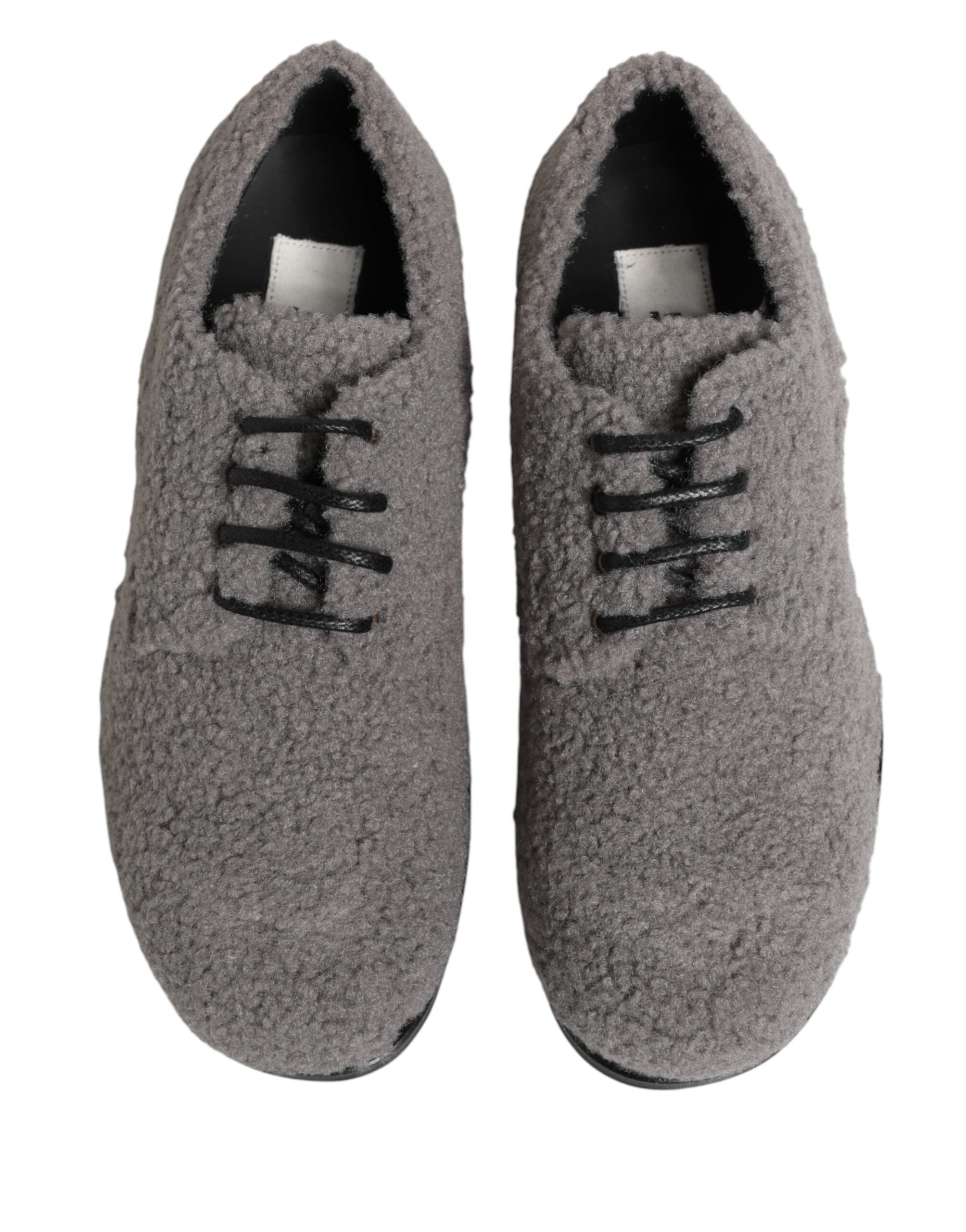 Chaussures derby en molleton gris Dolce & Gabbana pour homme avec lacets, style élégant et confortable.