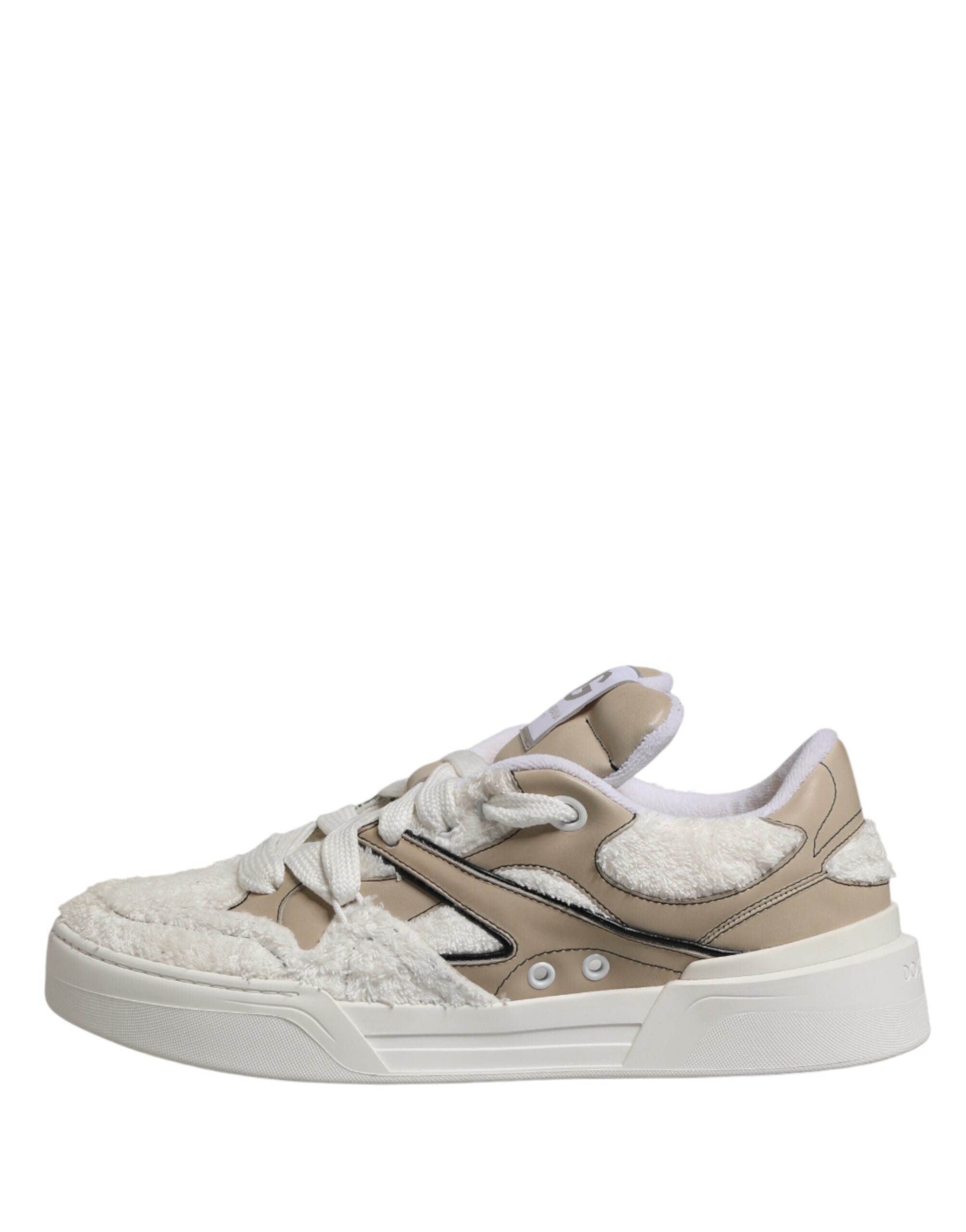 Chaussures sneakers basses en faux shearling blanc et beige de Dolce & Gabbana, style décontracté et élégant.