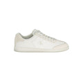 Sneaker blanc en polyester pour homme de la marque Calvin Klein, vue de côté, avec semelle blanche et design moderne.