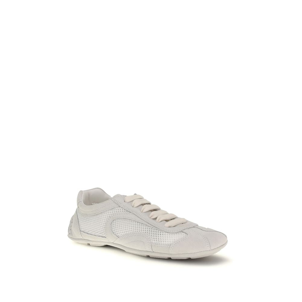 Sneakers bass en tissu blanc Prada, chaussures de sport élégantes pour hommes, vue de face.