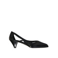 Escarpins Prada en soie noire à talons hauts, élégants et sophistiqués, avec finition brillante et design classique.