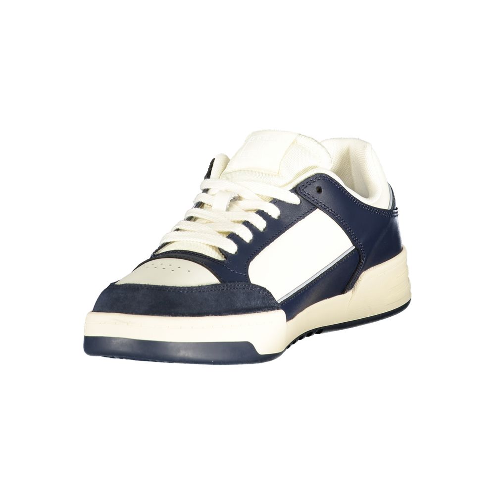 Sneaker homme Tommy Hilfiger en polyuréthane blanc avec semelle blanche, style décontracté et moderne.