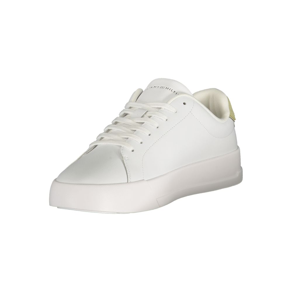 Sneakers pour homme Tommy Hilfiger en polyuréthane blanc, mode décontractée et style contemporain.