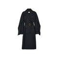 Manteau en polyester noir de Burberry, coupe élégante, avec détails classiques, porté par un mannequin.