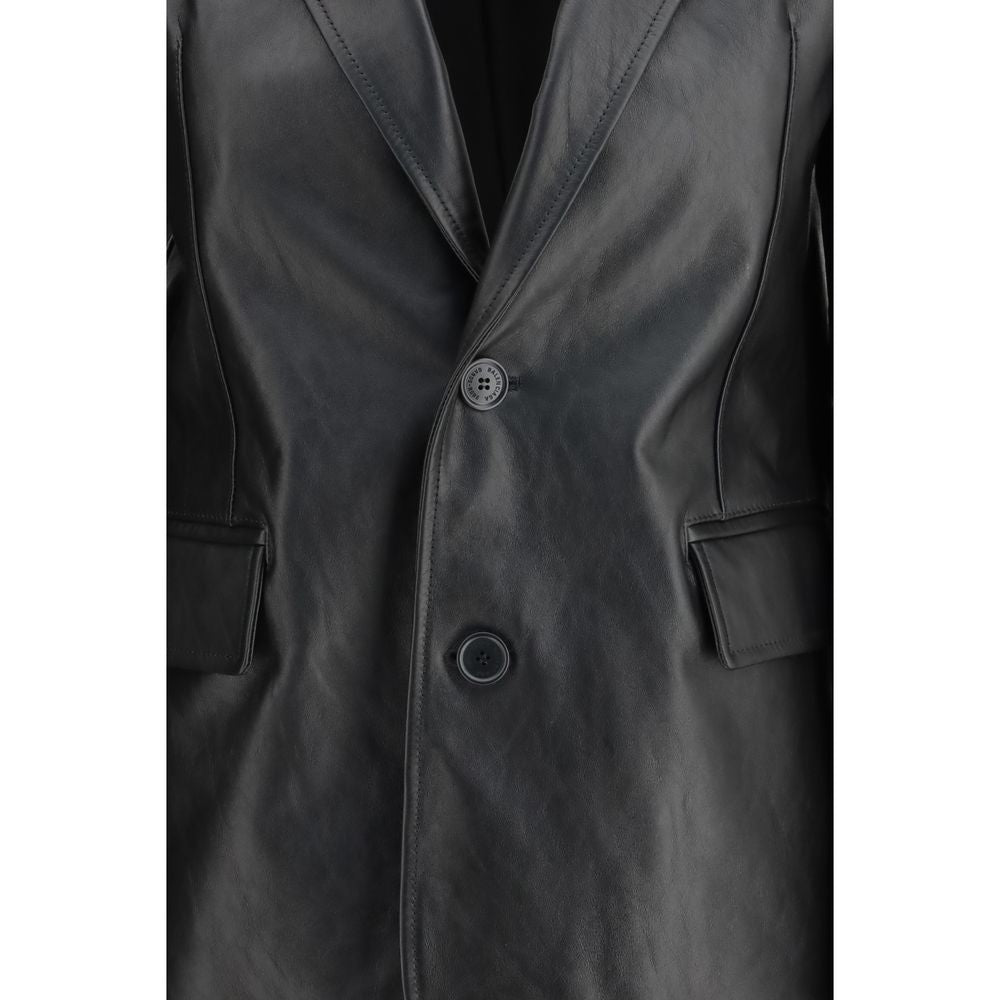 Veste en cuir noir Balenciaga Bos Taurus, coupe élégante en cuir de veau, vêtement de mode sophistiqué pour homme.