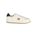 Sneakers blanches en polyuréthane pour homme de Tommy Hilfiger, style sportif et moderne avec design épuré.
