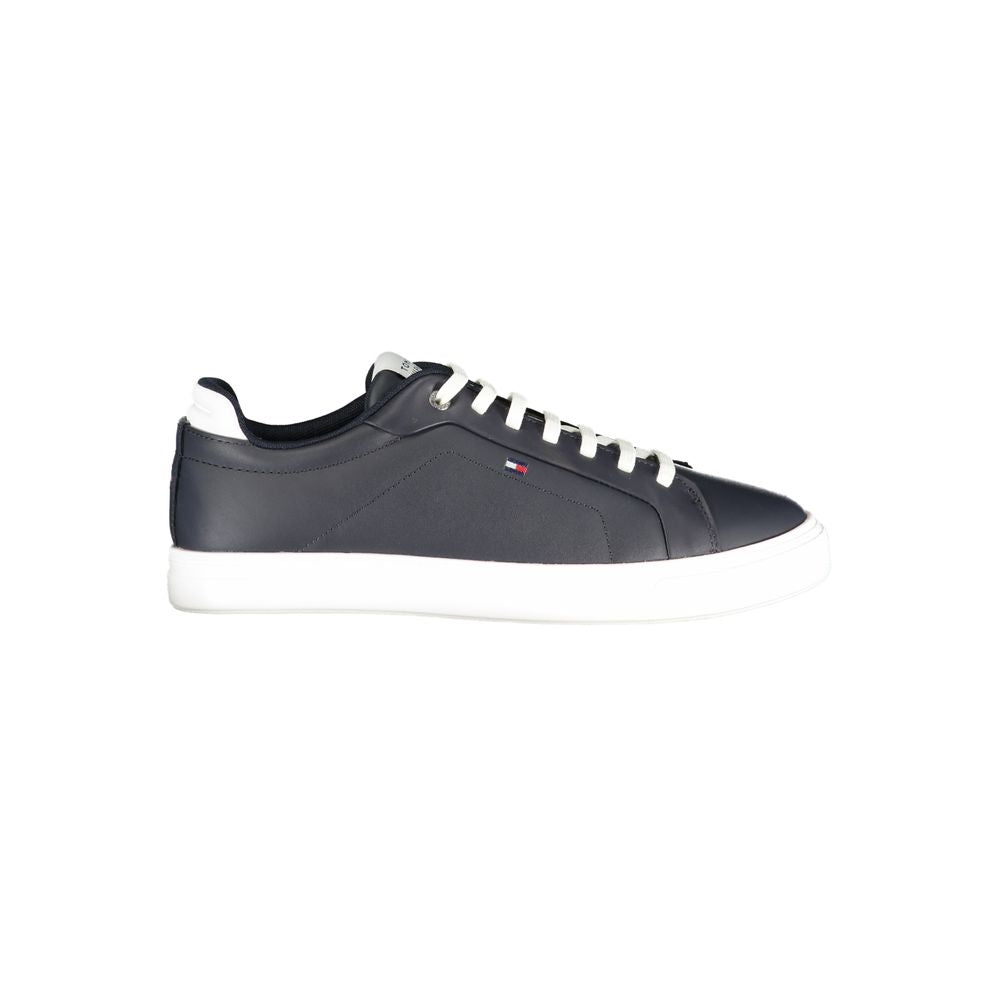Sneakers hommes Tommy Hilfiger en polyuréthane bleu, chaussures décontractées avec semelle blanche et design moderne.