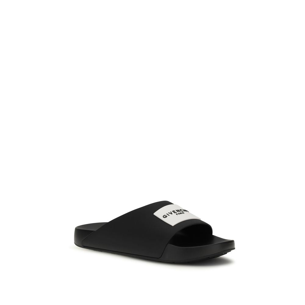 Givenchy Badeschlappen aus schwarzem Gummi