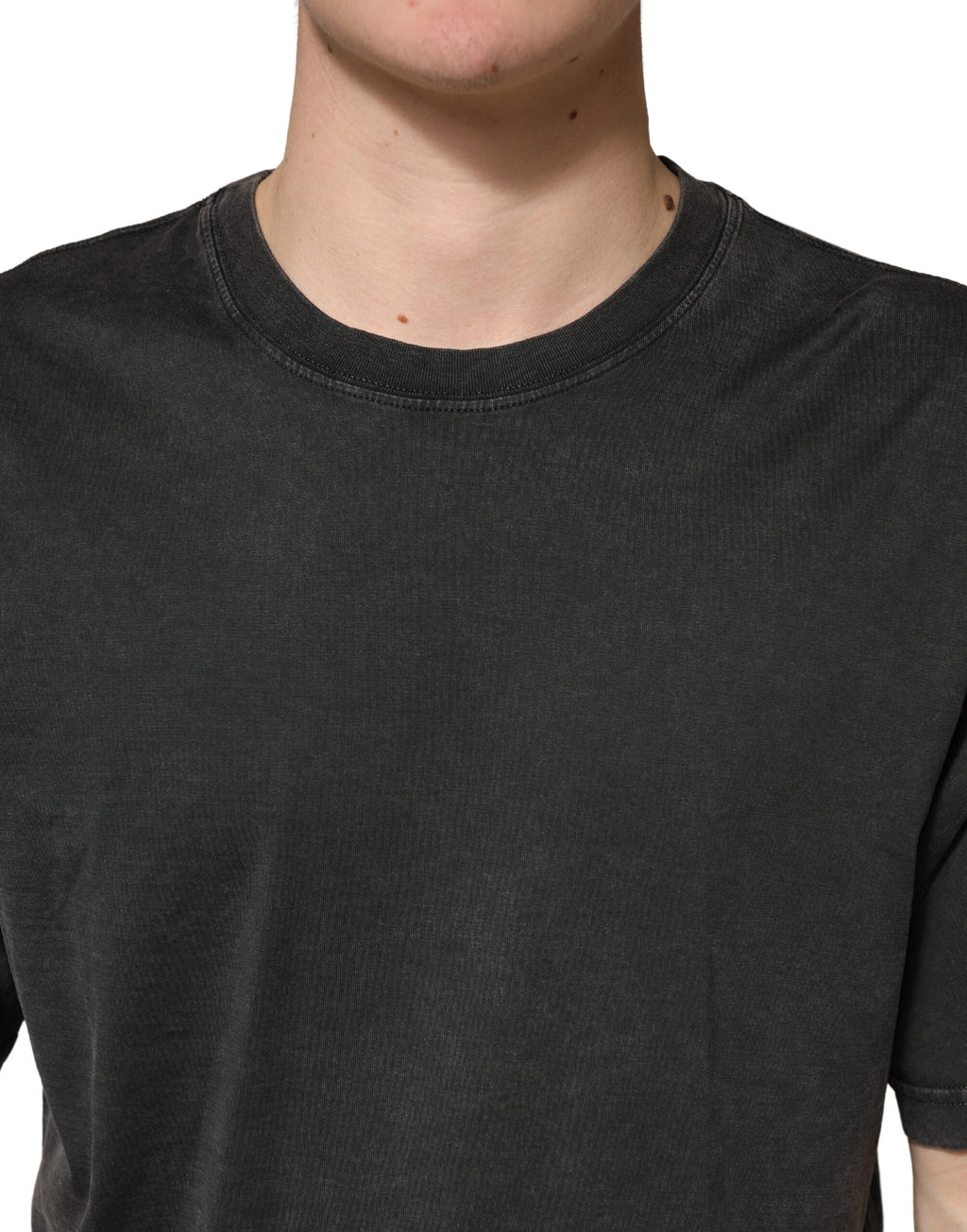 T-shirt à manches courtes en coton noir de Dolce & Gabbana, col rond, style casual et élégant.