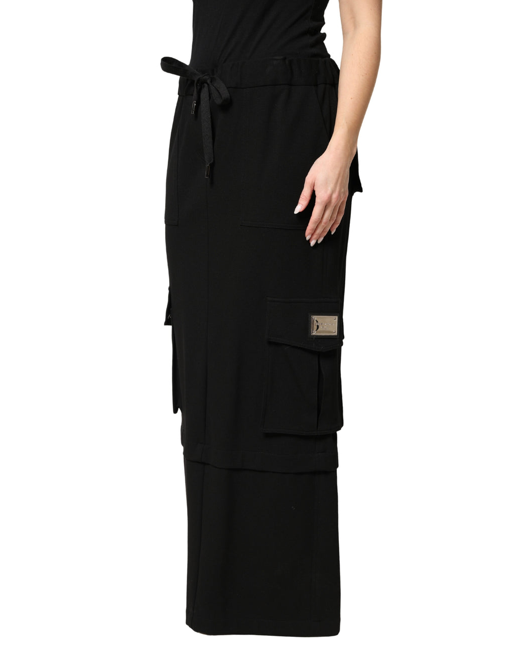 Jupe longue maxi cargo en coton noir de Dolce & Gabbana avec cordon de serrage et poches latérales.