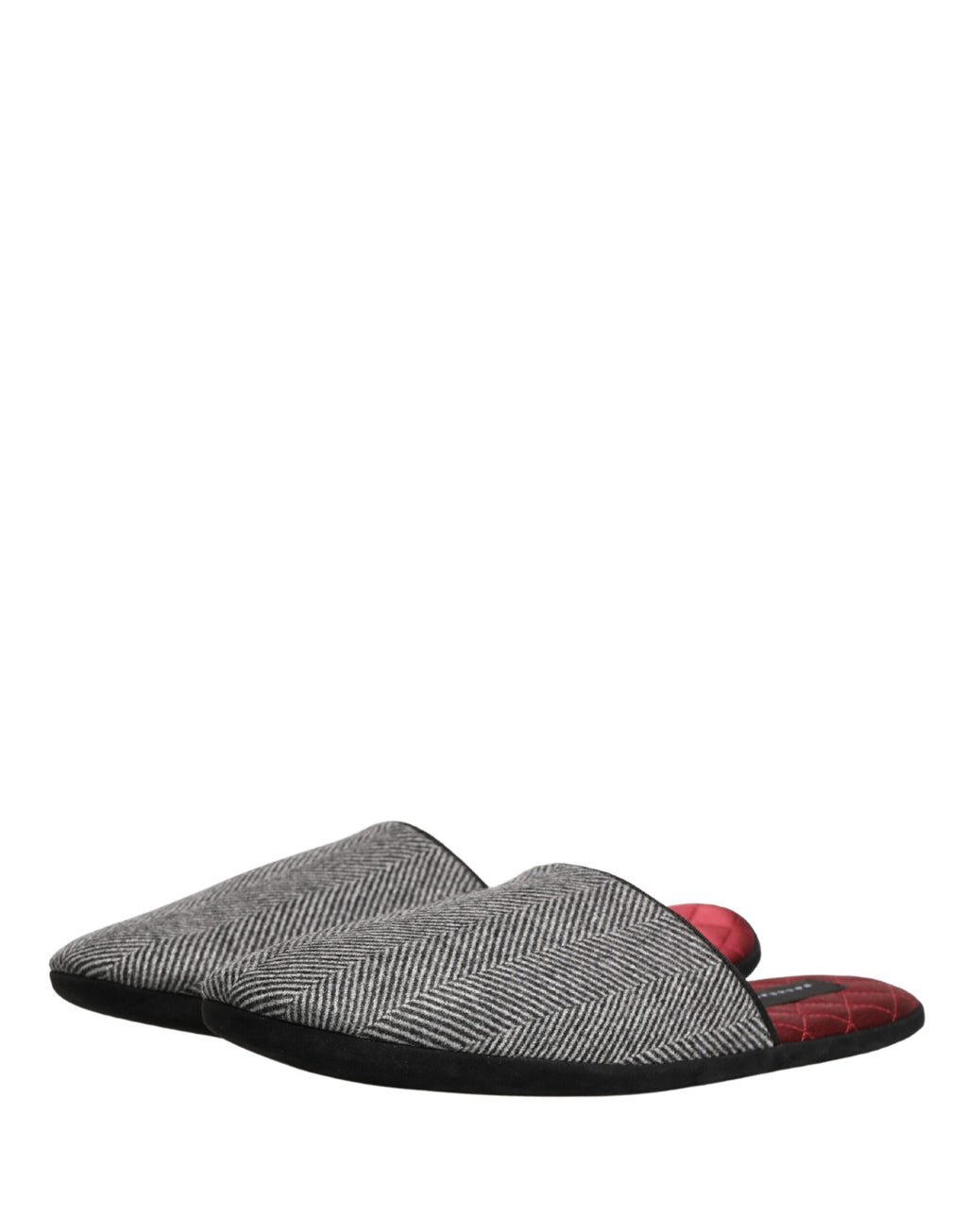 Chaussures slippers en cachemire gris à chevrons rouge de Dolce & Gabbana, élégantes et confortables.