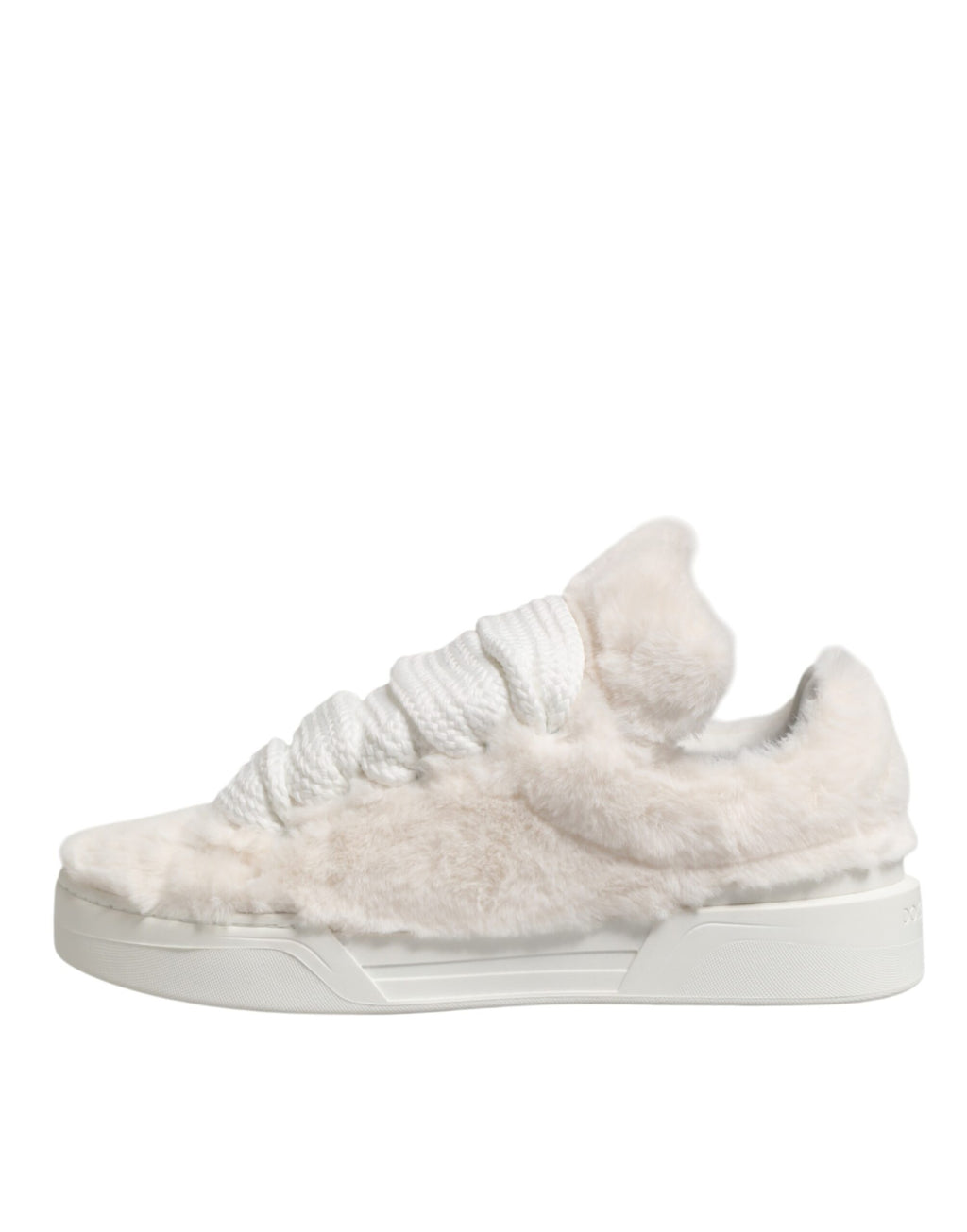 Chaussures basses en fourrure shearling blanche Dolce & Gabbana, sneakers élégants en cuir blanc pour femmes.