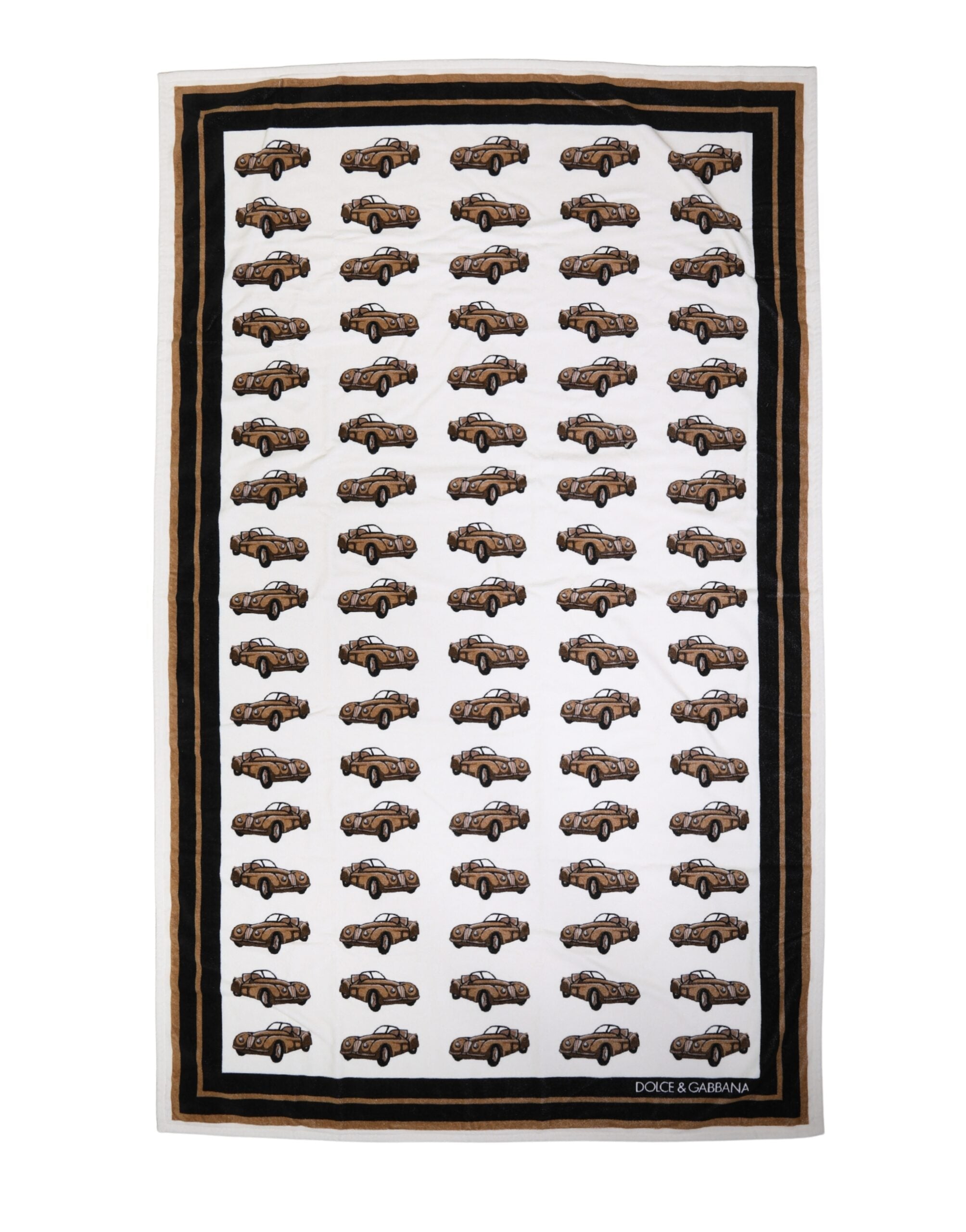 Serviette de plage blanche Dolce & Gabbana en coton avec imprimé graphique de voiture, dimensions 115x180 cm.