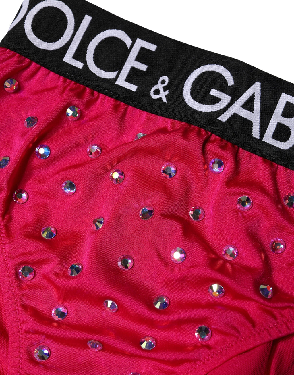 Culotte haute Dolce & Gabbana rose ornée de broderies et logo, sous-vêtements féminins élégants et confortables.