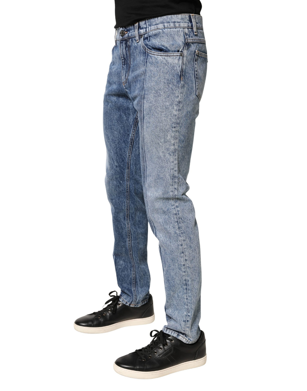 Jeans homme Dolce & Gabbana en coton bleu deux tons, coupe régulière, style denim, visibles détails de couture et de poche.