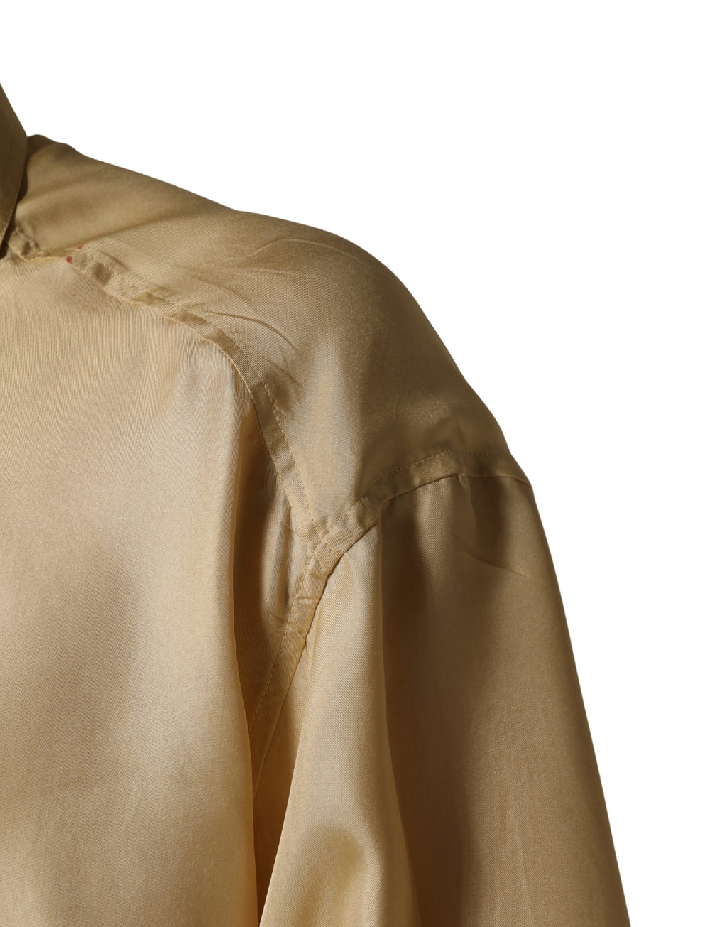 Chemise homme oversize en soie jaune Dolce & Gabbana avec boutons, vue de face sur fond neutre.