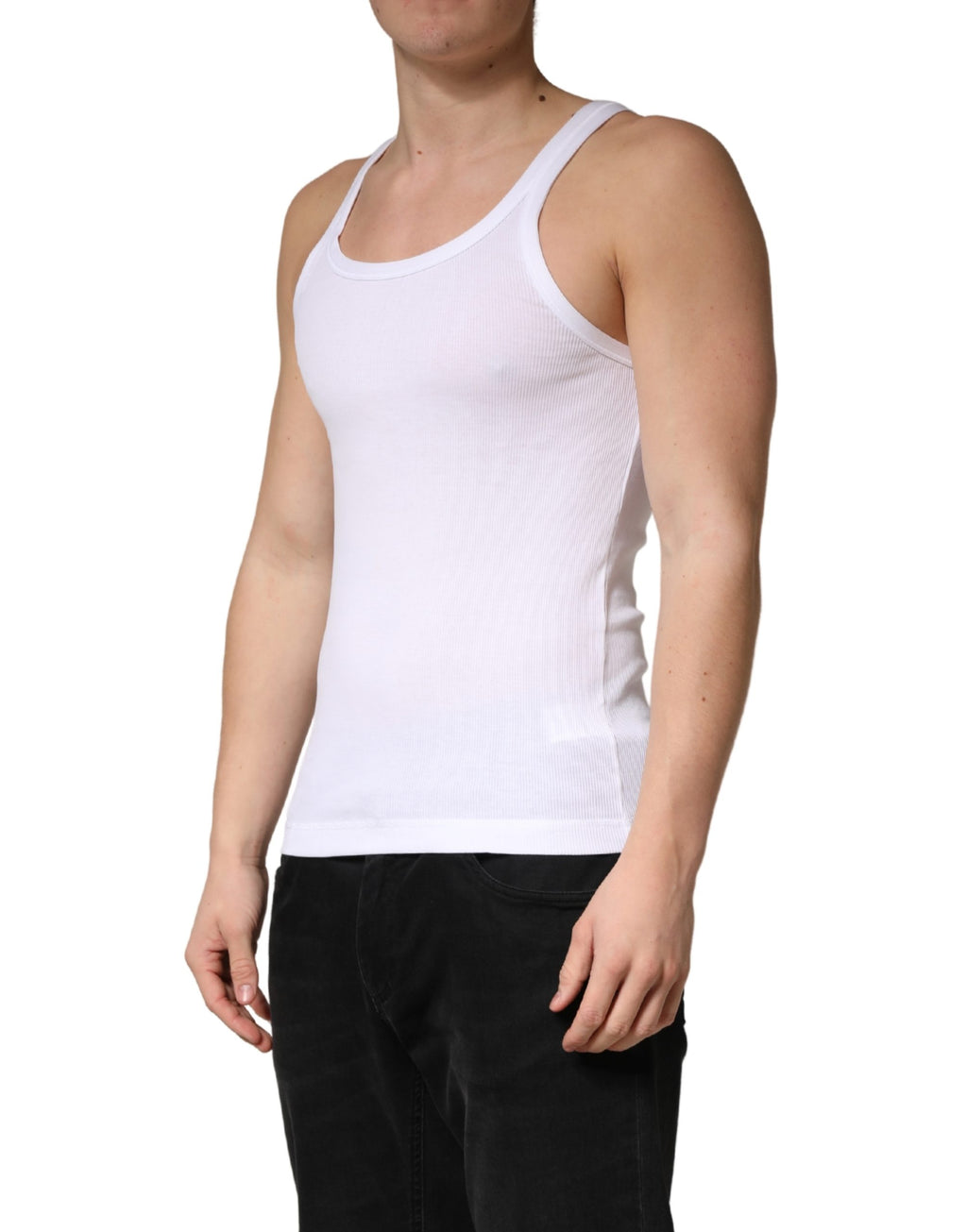 T-shirt sans manches blanc de Dolce & Gabbana avec col rond, vue de face, sur mannequin.