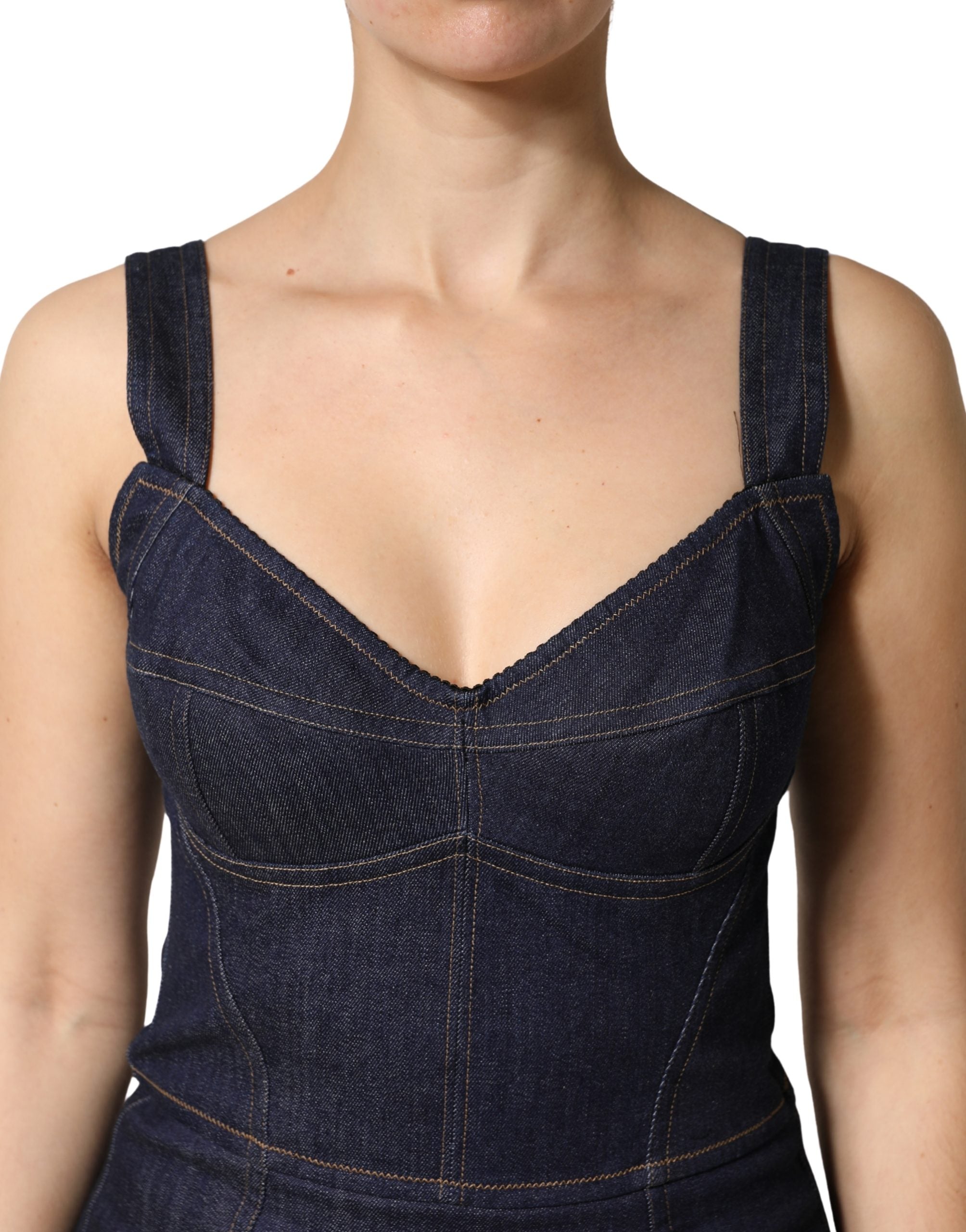 Robe midi en denim coton bleu foncé de Dolce & Gabbana, robe ajustée élégante avec décolleté et manches courtes.