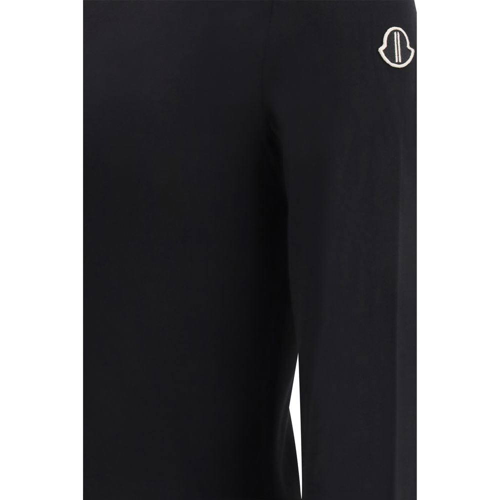 Veste de sport noire Moncler x Rick Owens en coton, style décontracté et tendance, vue de face sur fond neutre.