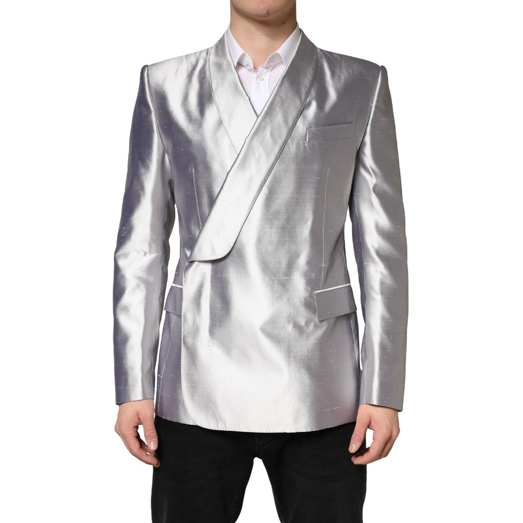 Costume en soie argentée Dolce & Gabbana Sicilia, veste croisée à double boutonnage avec boutons métalliques.