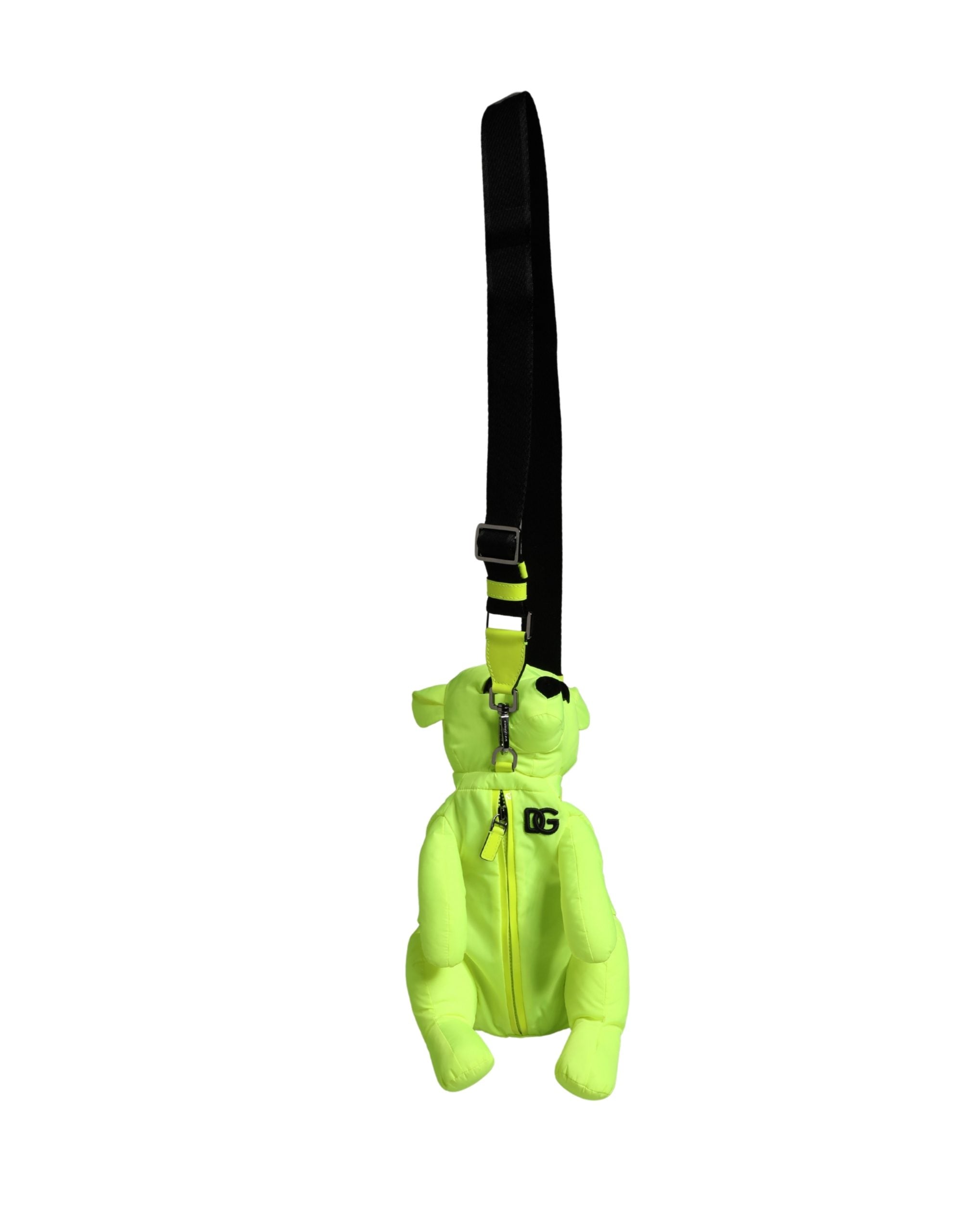 Ceinture en polyester vert avec silhouette d'animal Dolce & Gabbana, portée autour de la taille, avec la Borse bag à côté.
