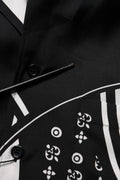 Chemise courte en soie noire Dolce & Gabbana avec logo imprimé et manches courtes, élégante et sophistiquée.