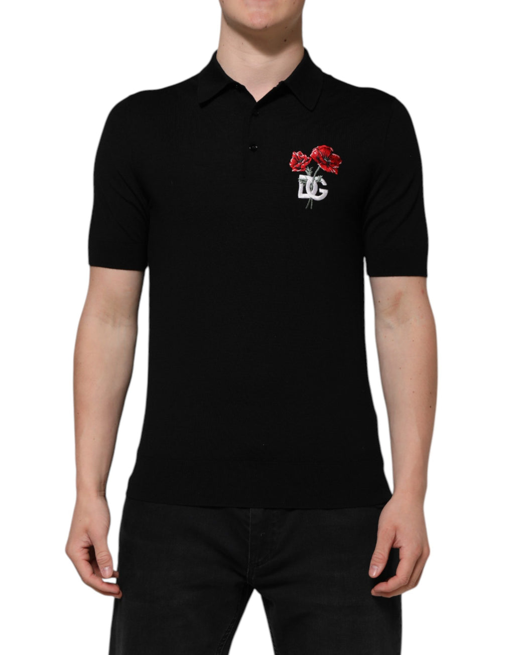 T-shirt à manches courtes Dolce & Gabbana en laine noire avec logo floral, style élégant et décontracté.
