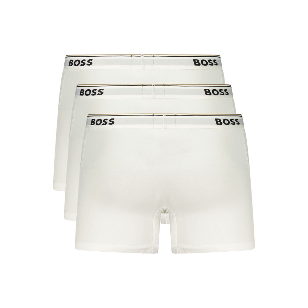 Boxers pour hommes Hugo Boss Bianco en coton, coupe confortable, image montrant le short blanc avec logo subtil en haut.