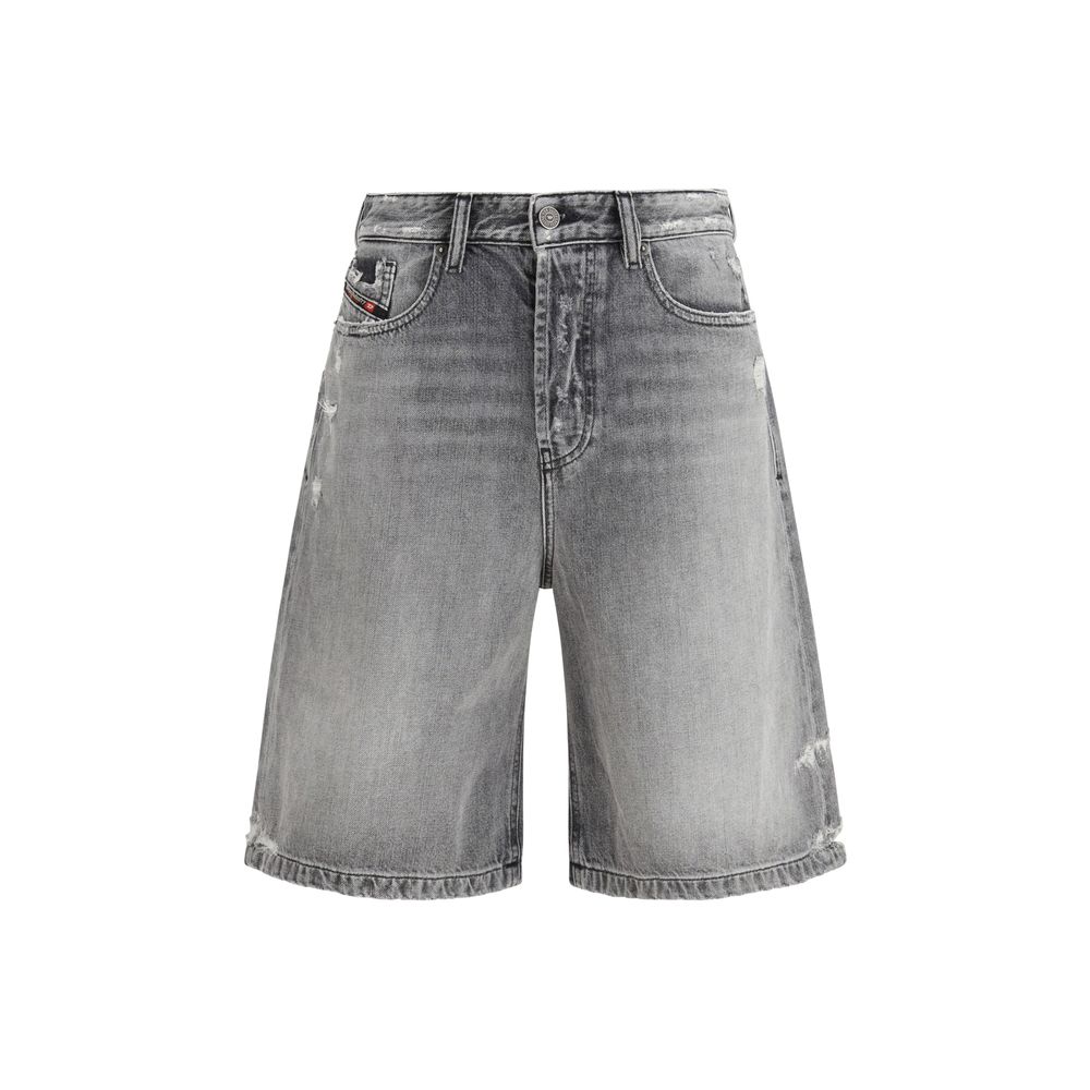 Shorts bermuda en coton gris de la marque Diesel, coupe décontractée, avec ceinture et poches visibles.