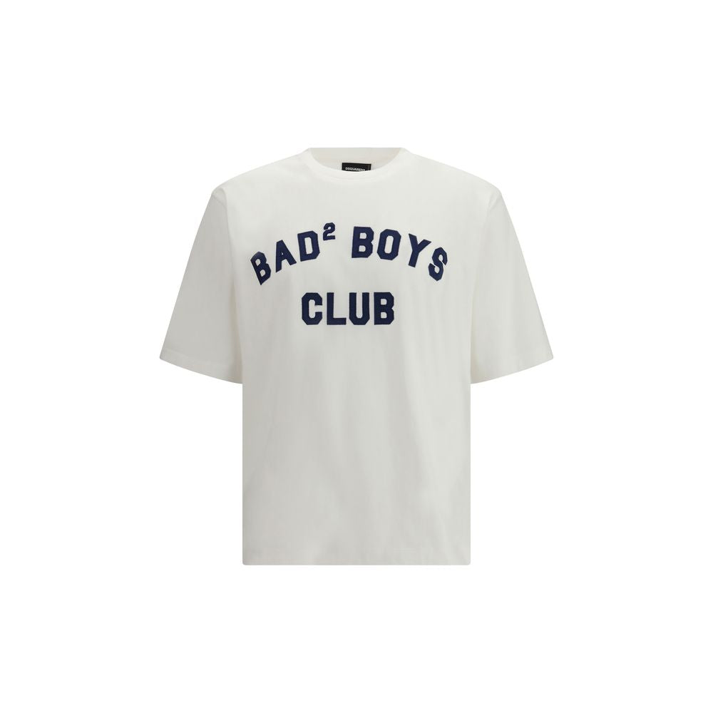 T-shirt blanc en coton de la marque Dsquared², coupe classique avec logo discret, porté sur mannequin.