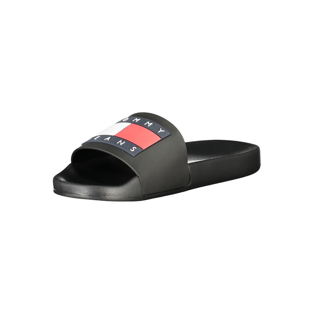 Chaussures slip-on homme Tommy Hilfiger en polyuréthane noir, confortables et élégantes, pour un style décontracté.
