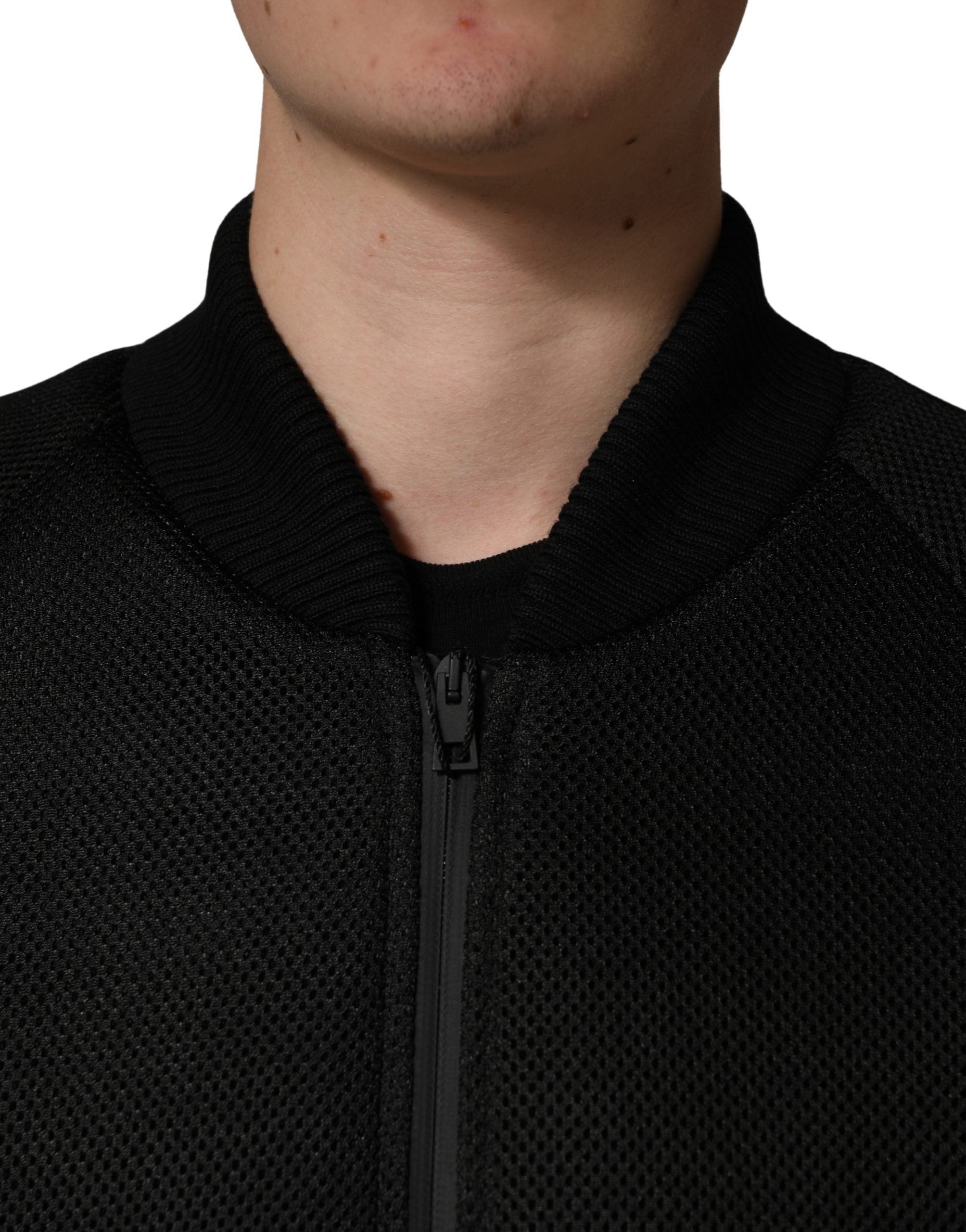 Veste bomber noire en nylon pour hommes de Dolce & Gabbana avec fermeture éclair complète, style élégant et moderne.
