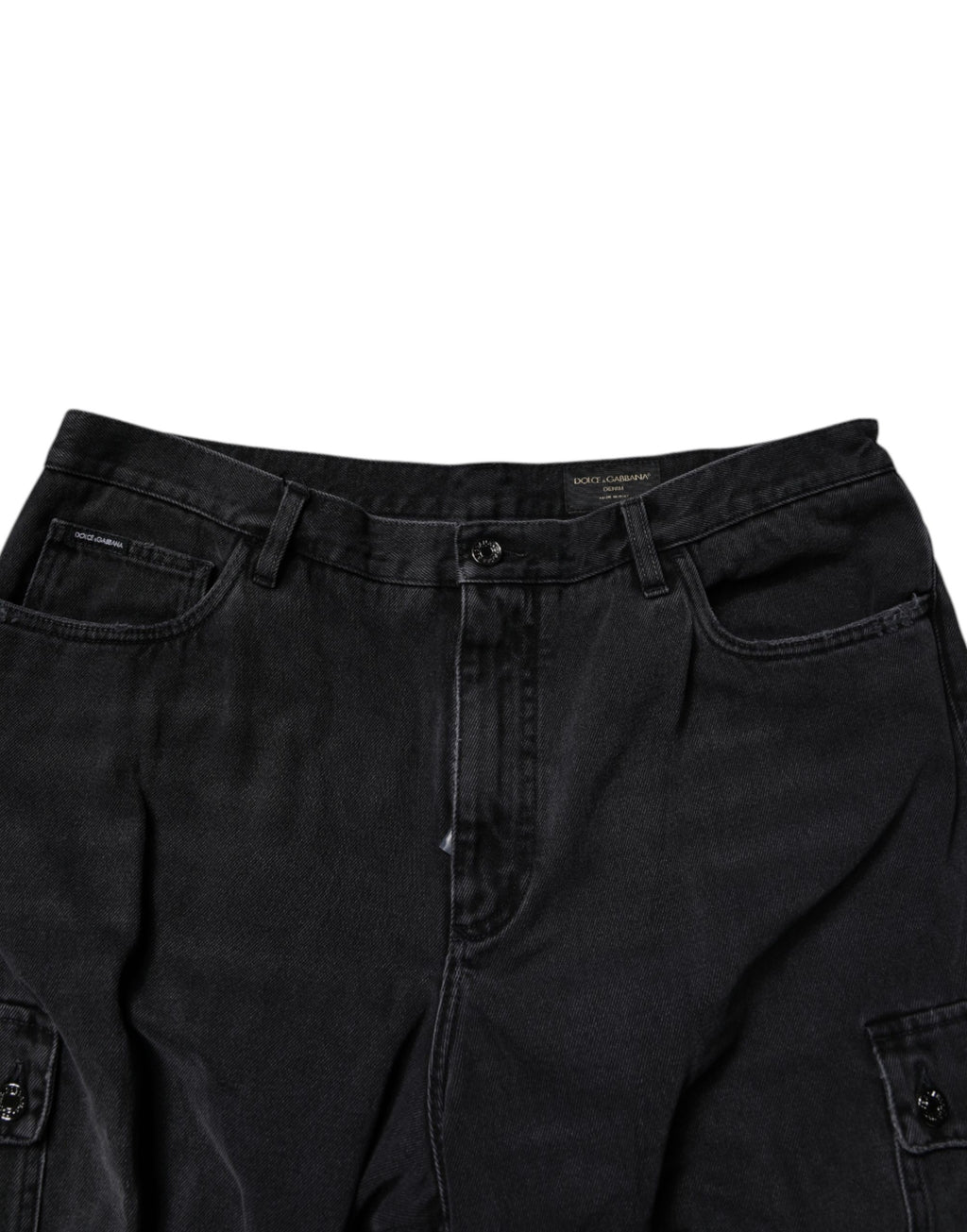 Shorts en jean cargo noirs Dolce & Gabbana, taille mi-haute, avec poches et coupe décontractée, pour un style casual et tendance.